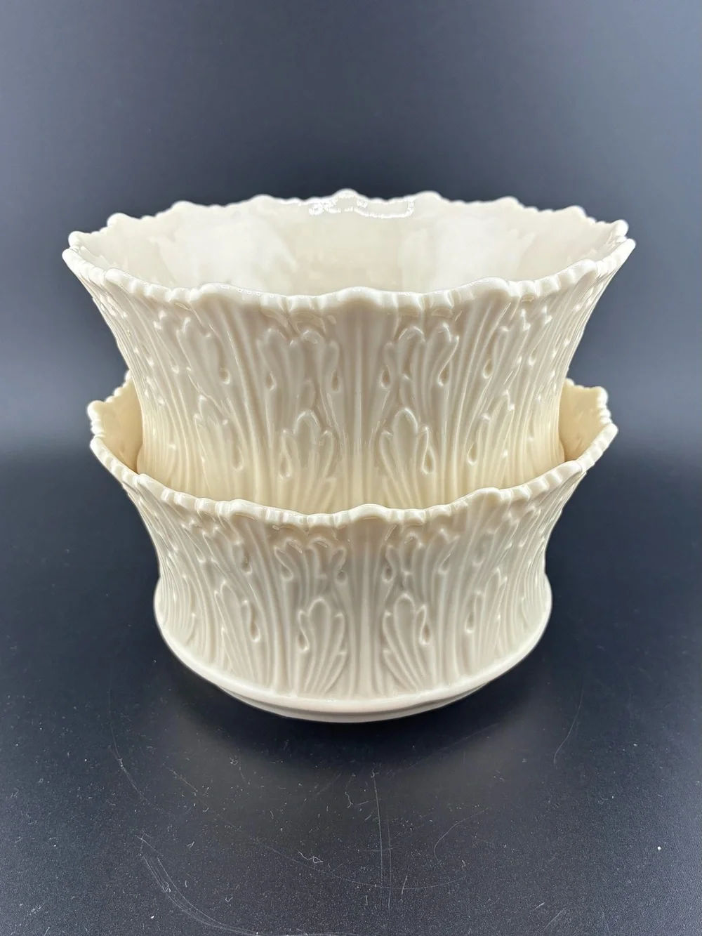 Lenox Scalloped Cream woodland Embossed Ceramic trinket bowl set of 2 - Picture 1 of 7